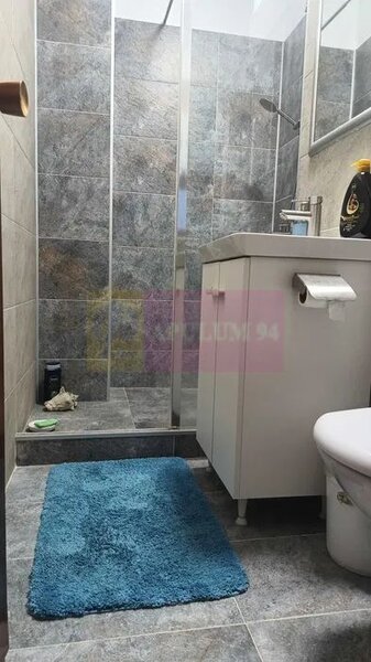 Vanzare apartament 3 camere in zona Stirbei Voda, stradal, lux